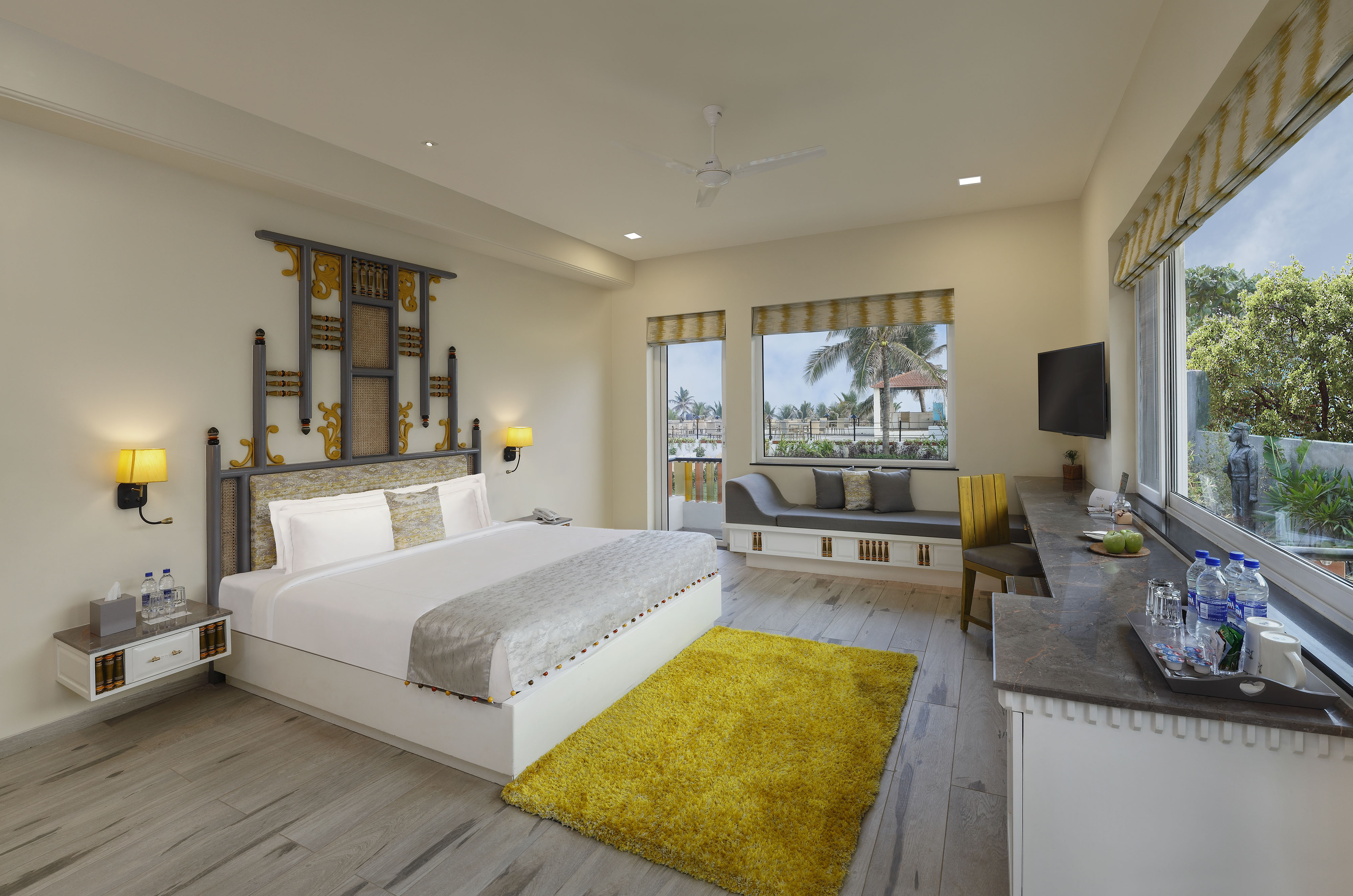 portfolio details image